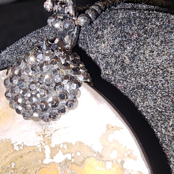 Hamsa Pendant Necklace Black Crystals - Picture 3 of 4